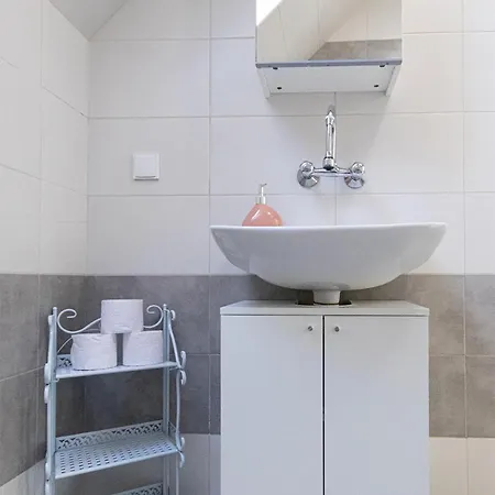 Seastоry By Rv Apartament *